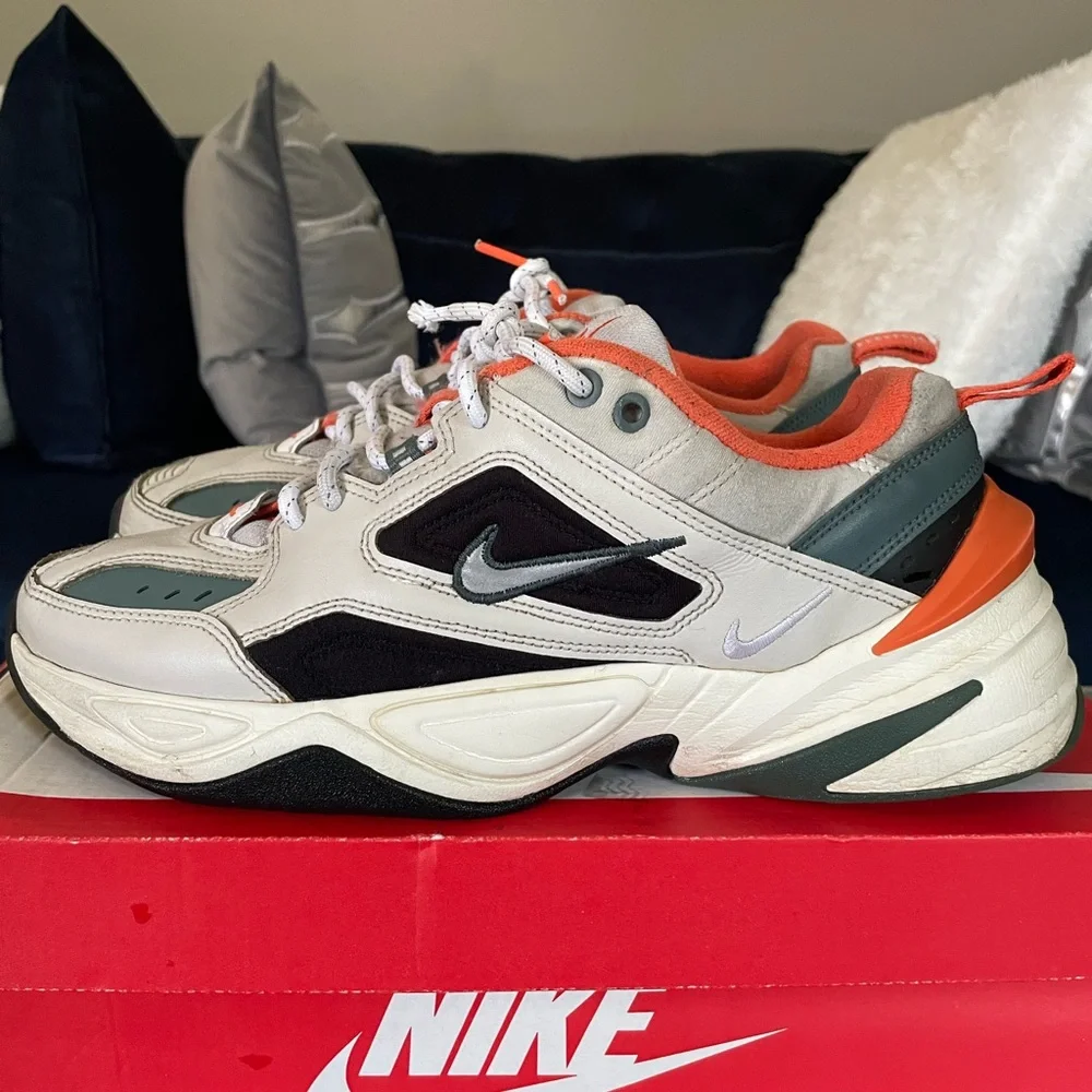 Nike M2K TEKNO light bone